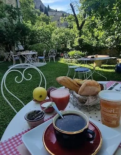 La Bastide Du Paradou Hotel 3*