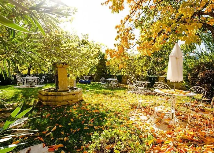 Hotel La Bastide Du Paradou 3*